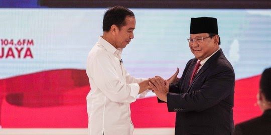 Jokowi dan Prabowo di Debat Capres ke-2 [Foto: Faizal Fanani/Liputan6.com] 