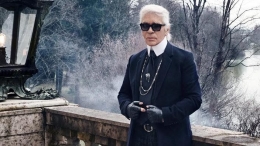Karl Lagerfeld, sang ikon mode itu telah tiada (foto : Caroline de MAIGRET/madamefigaro.fr)