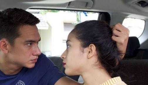 Posesif membahas tentang cinta yang berlebihan (sumber: teen.co.id)