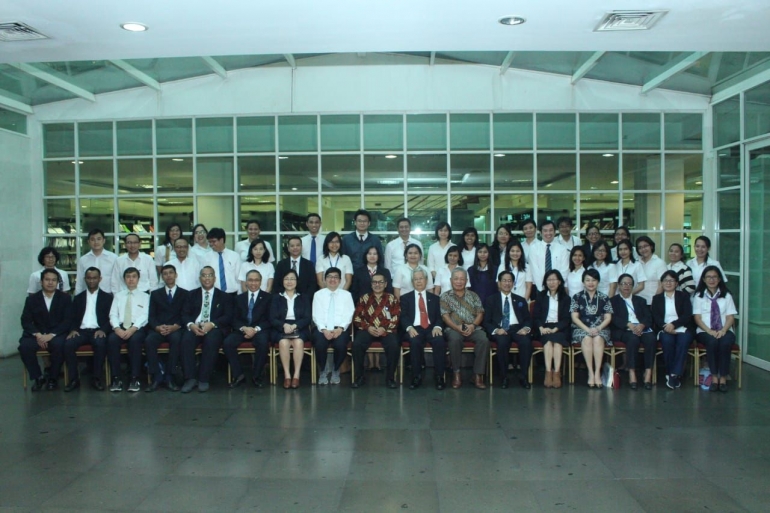 Seminar dan Kuliah Umum yang dihadiri oleh Dosen-dosen UPH dari berbagai Fakultas.