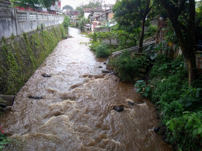 Dokpri. Sungai Pasar yang Membelah Kota Curup