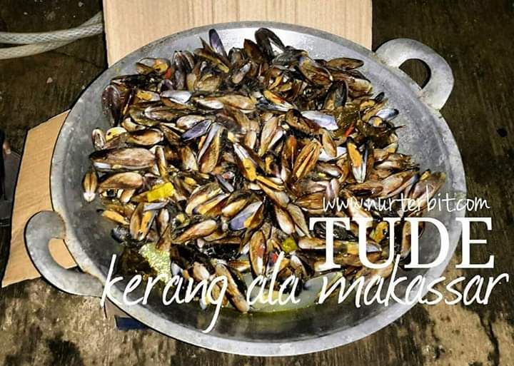 Kerang pasangan sambal pedas (foto : Nurterbit)