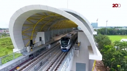 13 Stasiun secantik ini telah menghiasi Palembang. Diperlukan peran aktif masyarakat untuk meramaikan LRT di Palembang. (foto: Detik)