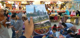 Nah ini dia kartu pos itu. Bergambar objek wisata di Palembang. Dokpri