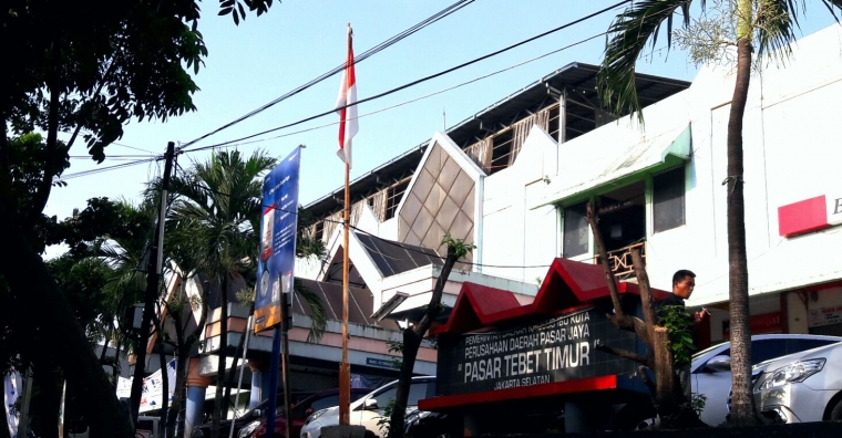 Pasar Tradisional Tebet Timur, salah satu lokasi obyek tamasya warna alami di Jakarta (Dokumentasi pribadi)