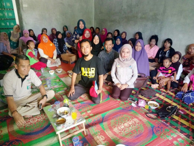 Family Development Session sebagai upaya membangun karakter positif keluarga Indonesia (Sumber gambar : dinsos.pringsewukab.go.id)