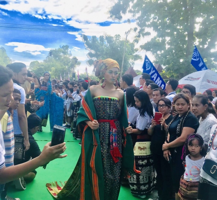 Sumber: dokpri, fashion show tenun khas NTT, Kupang, 2 Maret 2019.
