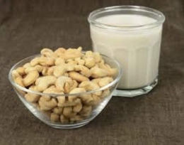 Susu Kacang Mede (shape.com)
