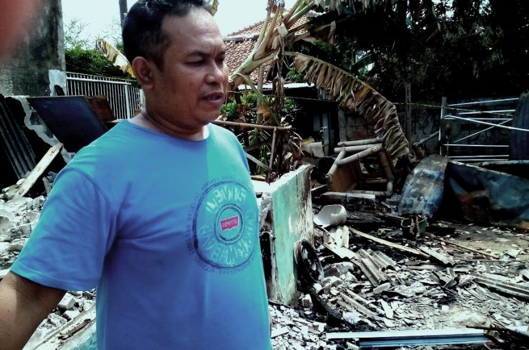 Zarkasi, penjaga rumah petak- Dokumentasi pribadi