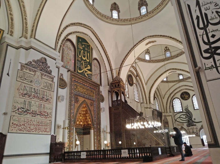 Ciri khas bagian dalam Masjid di Turki (Dok. ABH)