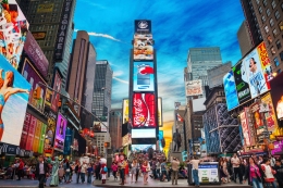  Times Square Manhattan New York City, dengan berbagai hiburan mewahnya ...... | gonyclourism.com