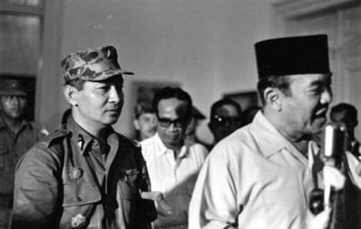 Jenderal Soeharto dan Presiden Soekarno (dok.historia)