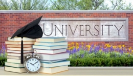 Memilih Universitas Terbaik (Sumber: www.shutterstock.com)