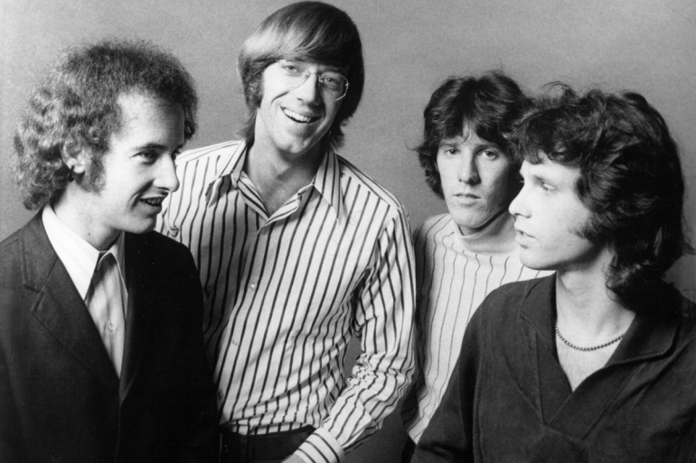 The doors pada tahun 1966. Dari kiri: Robby Krieger, Ray Manzarek, John Densmore and Jim Morrison. (Michael Ochs Archives/Getty Images)