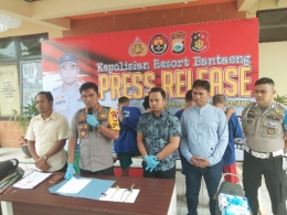 Press Release Kapolres Bantaeng terkait pembusuran warga Bantaeng dan mengakibatkan korban meninggal dunia (15/03/2019).