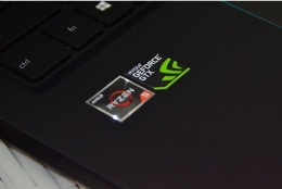 Deskripsi : Paket lengkap yang dihadirkan ASUS VivoBook Pro 570 I Sumber Foto : tek.id
