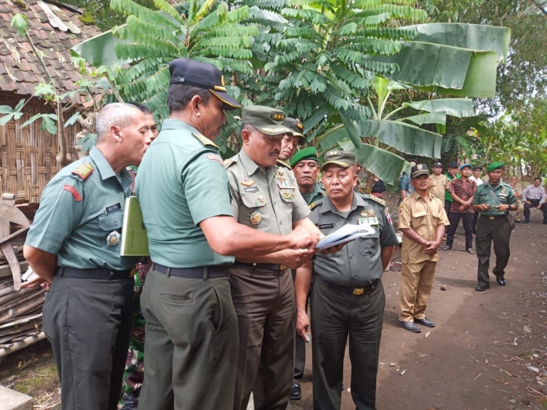 Kegiatan Tim Pengawas Saat Di wilayah Gedeg (Dokpri)