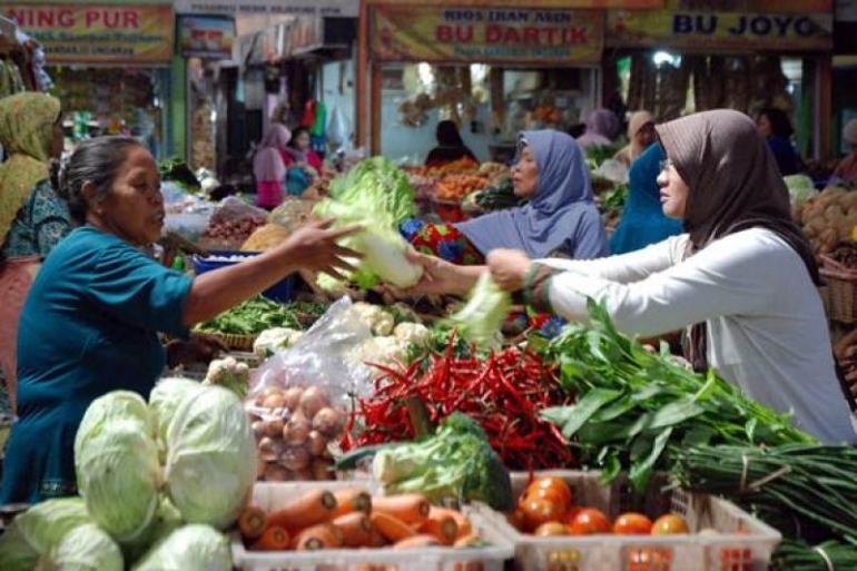 Cara Penjual Menjalin Relasi dengan Pelanggan di Pasar Tradisional