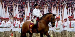 Prabowo berkuda di GBK Senayan (merdeka.com).