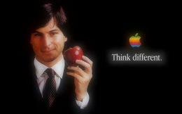 Steve Jobs dan filosofi Think Different (wired.jp)