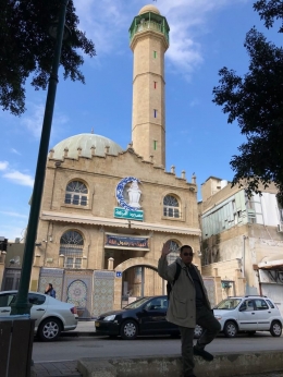 Di depan Masjid Annuzha, Jaffa | Dokpri