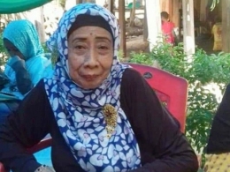 Almarhum Hj Nuraeni Ramli, ibunda dari Nuzuliah Hidayah dan Rusmin Nuryadin (21/03/2019)/Dokpri