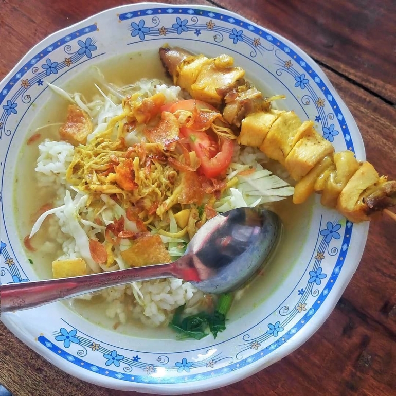 Kuliner Legendaris Soto Borang di Ponorogo (foto : huenii)