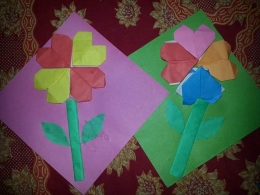 Bunga kertas hasil aktivitas origami. Photo by Ari