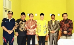 Kiri 1: Sekda Kab Kepahiang, Zamzami Zubir, SE. MM.,; kiri 2: Senator DPD RI-H. Mohamad Soleh, SE., ; kiri 3: Bupati Kepahiang, Dr. Ir. Hidayatullah Sjahid, MM.; kiri 4: Gubernur Bengkulu, Dr. drh. H. Rohidin Mersyah, M.MA., ; kiri 5: Kepala SMKN 5 Kepahiang; kiri 6: Dirut BPD Bengkulu.