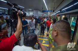 Presiden Jokowi meninjau MRT Jakarta pada peresmian tanggal 24/3-2019 (Sumber: m.bizlaw.id)
