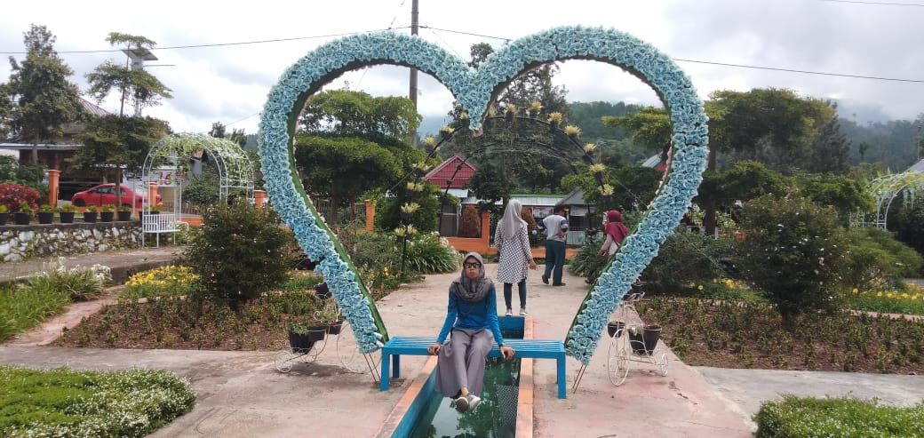 Salah satu spotselfie kekinian di Mini Showfarm