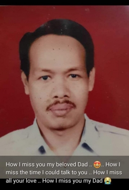 Foto Bapak waktu masih bekerja di Kabupaten Cilacap. Dokumen Pribadi