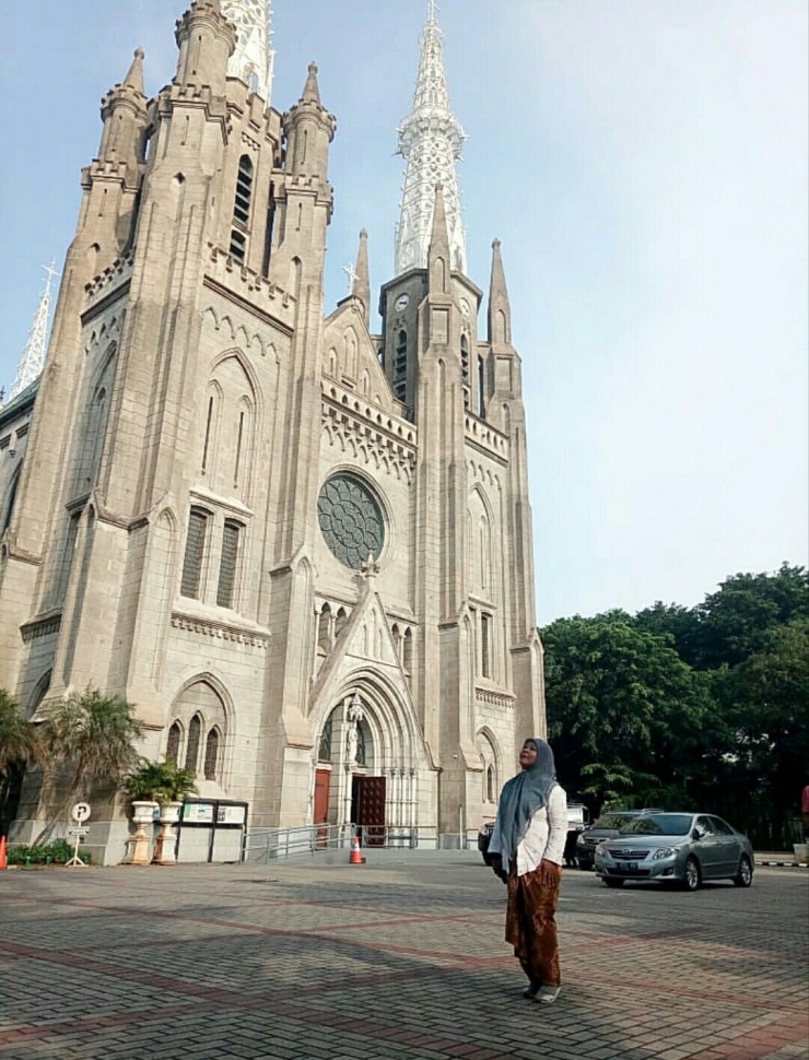  Gereja Katedral Jakarta