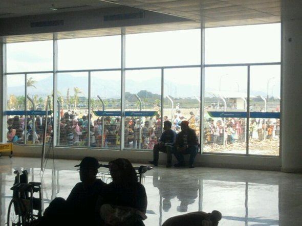 Rekreasi masyarakat Lombok di bandara tahun 2011 lalu