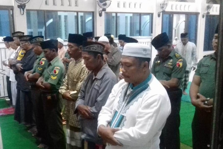 Suasana Shalat Tahajud - Shalat Subuh Di Masjid Nurul Huda (Dokpri)