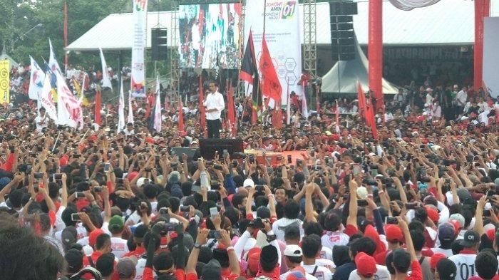 Jokowi disambut ribuan pendukung di Solo | tribunnews