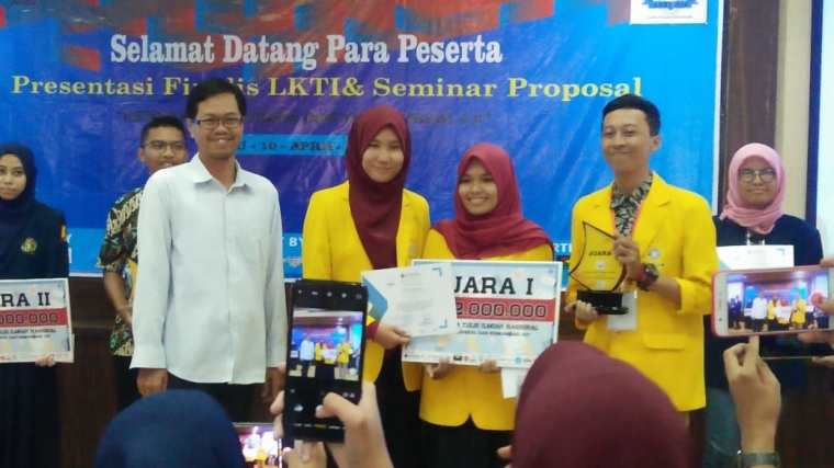 img-20190410-wa0017-5caf611acc528370cb592612.jpg