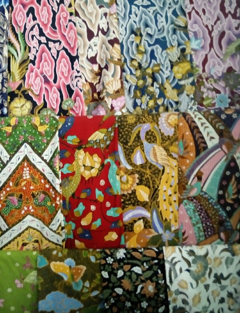 Motif batik Mega Mendung di antara batik tulis Ciwaringin/Dokpri