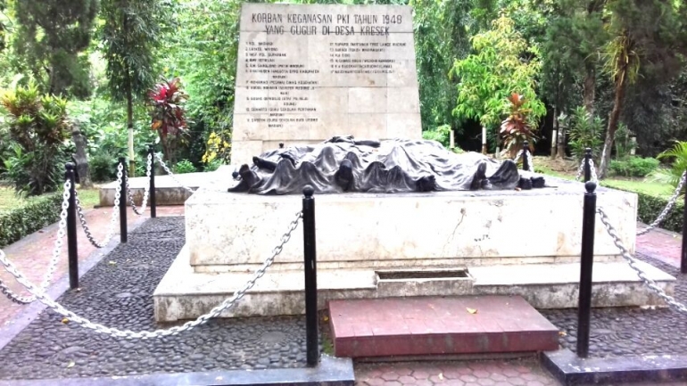 Foto: Monumen Korban Pembantaian (Doc. Pribadi)