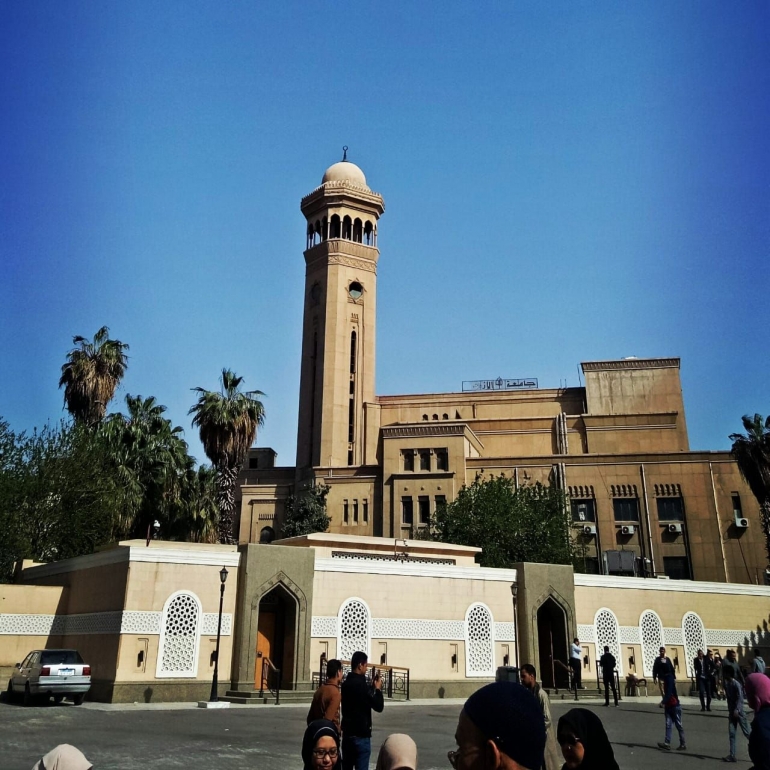 Menara Universitas Al-Azhar (Dokumentasi pribadi)