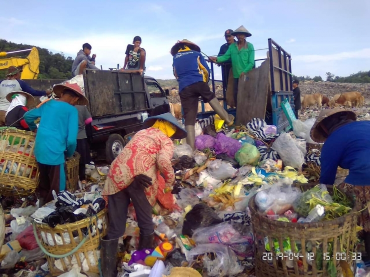 Ilustrasi: Kondisi TPA Regional Piyungan, Bantul DI. Yogyakarta (12/4/19). Sumber: Pribadi