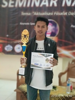 Abdan Syakuro peraih juara ke 3 lomba Presentetion Competition | dokpri