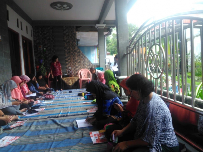 Sosialisasi basis Perempuan (Dok.WAG Relasi KPU Salatiga)