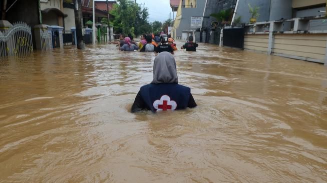 https://www.suara.com/news/2019/03/07/144222/banjir-bandung-rendam-11-kecamatan-sampai-setinggi-15-meter