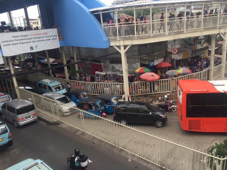 Jembatan multiguna Tanah Abang (dok asita)