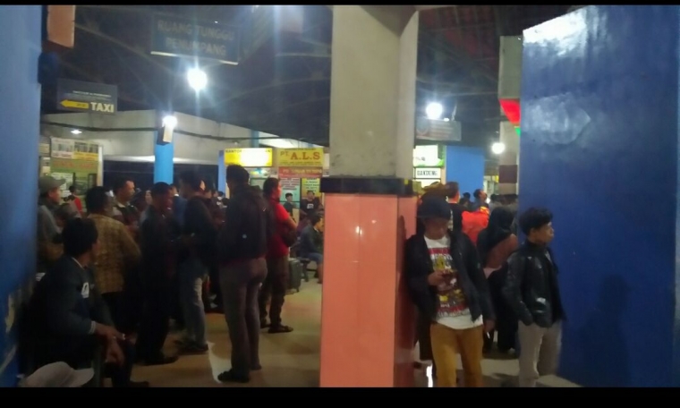 Hari Ini Terminal Bus Purwokerto Ramai Penumpang Kompasiana Com
