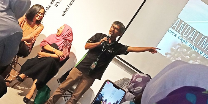 Marandus Sirait, yang beken di Toba sebagai sosok pelestari Andaliman saat acara