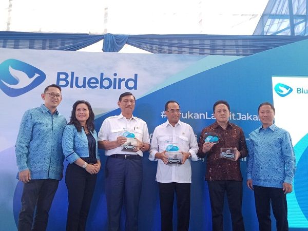 Jajaran Manajemen Blue Bird dan Jajaran Kementerian (Dok Pri)