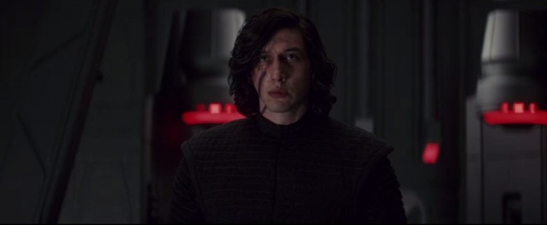 Adam Driver sebagai Kylo Ren (sumber: Screenshot Pribadi atas Film)