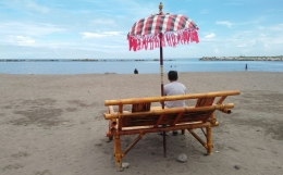 Dokpri Arman di Pantai Akkarena Makassar